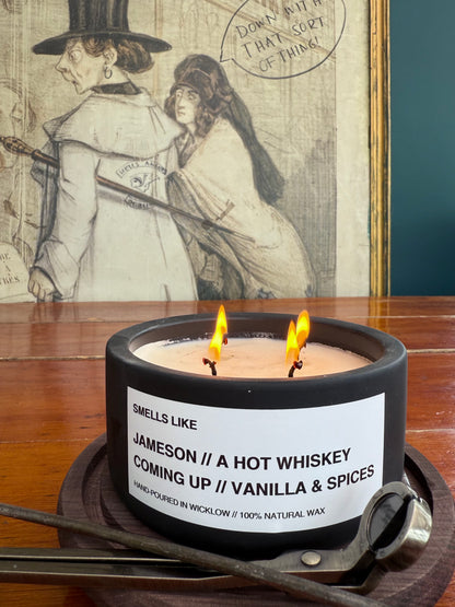 Smells Like Jameson Irish Whiskey Large Scented Candle - Matt Black Ceramic Candle – vanilla , sherry and spices - 100% natural Rapeseed candle wax, Coconut candle wax & Beeswax Candle wax -Made in Wicklow Ireland